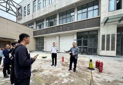 说明: C:\Users\fanxi\xwechat_files\van_shore_ee_f400\temp\RWTemp\2025-10\c55778e963ca7bbf78dd59575d936d52.jpg